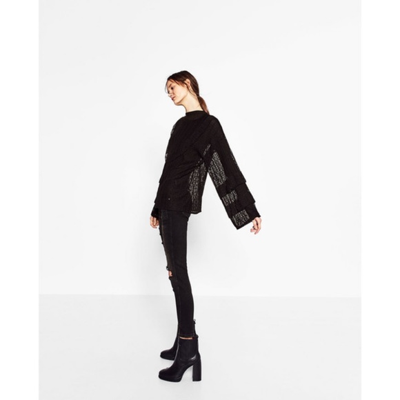 NWOT Zara Size S Lace Victorian Top - Picture 2 of 6